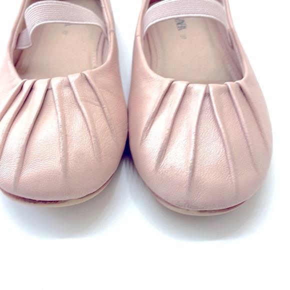 Zara Toddler Girl Nude Ballet Flats, Size 27 - Picture 3 of 8